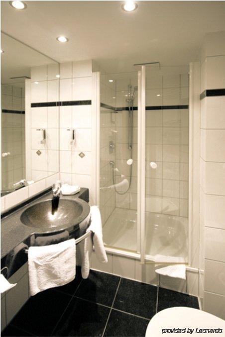 Hotel National Duesseldorf Chambre photo