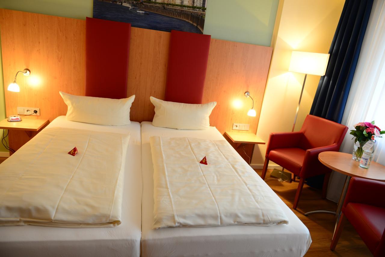 Hotel National Duesseldorf Extérieur photo